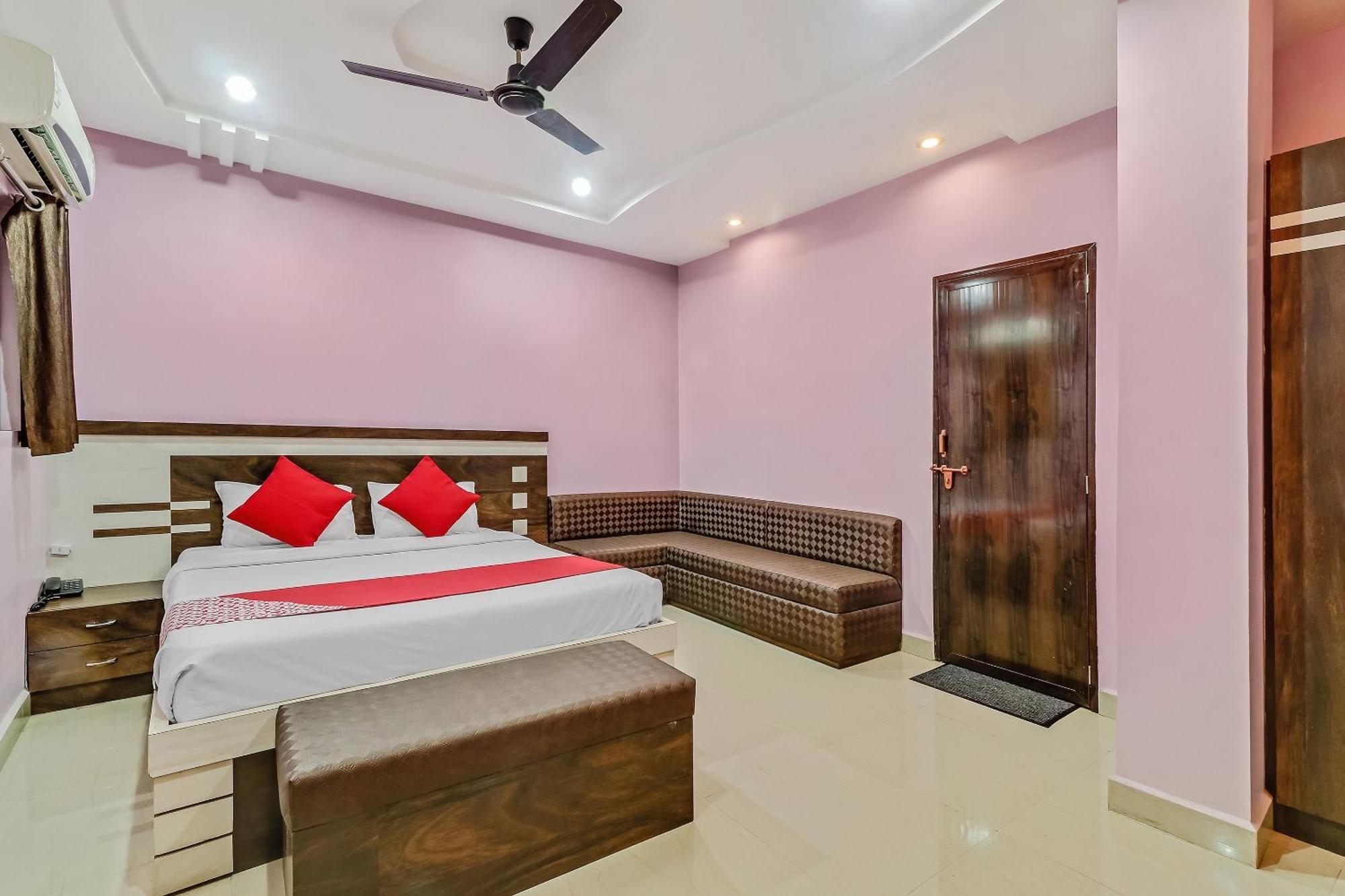 Super Hotel O Royal Raj Nandgaon Экстерьер фото